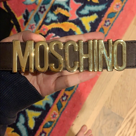 Moschino Logo Belt Size 40 (pre-loved)